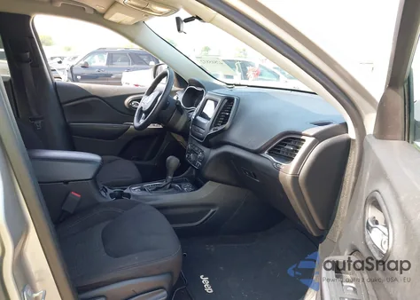 2019 Jeep Cherokee Latitude Fwd from USA, damaged, VIN 1C4PJLCB2KD175582